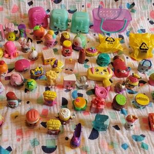 Mixed lot of Shopkins 60PCS